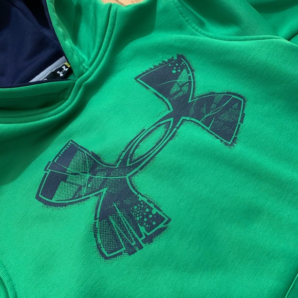 Youth Under Armour hoodie - Picture 2 of 7